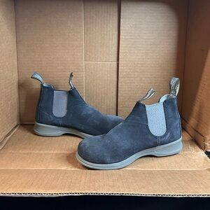 Blundstone Kids Boots Blue Grey Suede Size 4 Chelsea Outdoor Ankle Youth